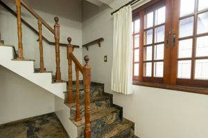 Image 13 - 924560