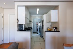 Image 37 - 924561