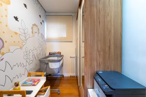 Image 33 - 924561