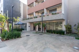 Image 14 - 924563