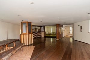Image 49 - 924564