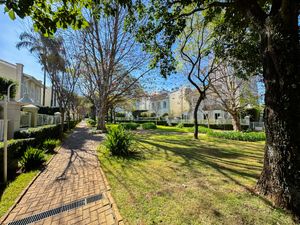 Image 45 - 924568