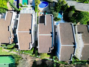 Image 56 - 924568