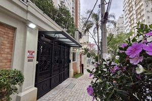 Image 3 - 924571