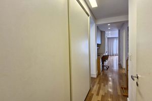 Image 36 - 924571