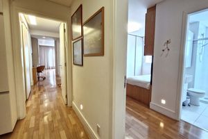 Image 35 - 924571