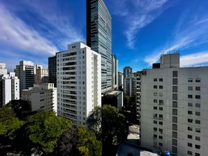 Image 32 - 924577