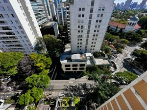 Image 35 - 924577