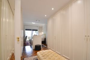 Image 36 - 924578