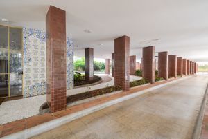 Image 72 - 924578