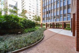 Image 75 - 924578