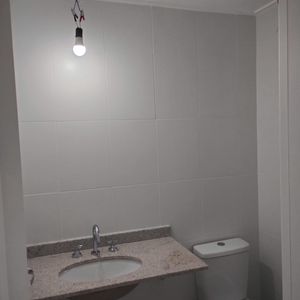 Image 7 - 924587