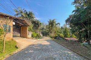 Image 3 - 924592