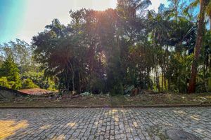 Image 2 - 924592