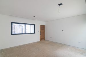 Image 4 - 924596