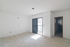 Image 31 - 924596