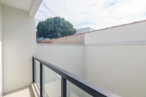 Image 35 - 924596
