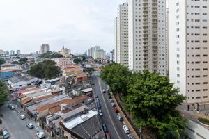 Image 22 - 924598