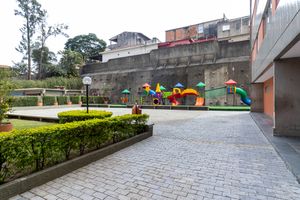 Image 43 - 924598