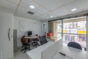 Image 7 - 924600