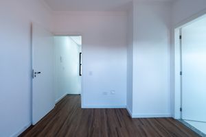 Image 30 - 924601