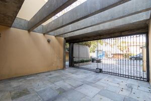 Image 44 - 924605
