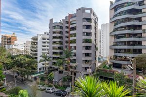 Image 9 - 924617
