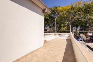 Image 33 - 924620