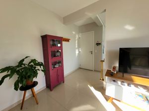 Image 3 - 924622