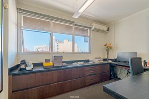 Image 6 - 924625