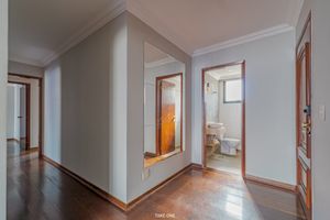 Image 8 - 924626
