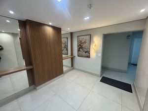 Image 6 - 924627