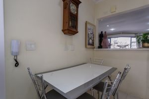 Image 7 - 924638
