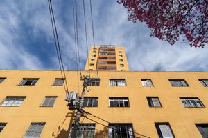 Image 23 - 924640