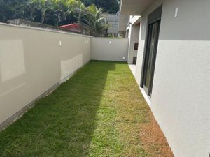Image 17 - 924648