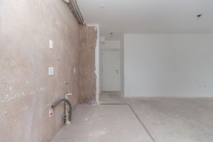 Image 69 - 924652