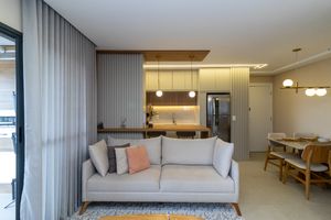 Image 2 - 924654