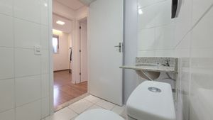 Image 32 - 924657