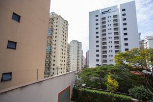Image 30 - 924658