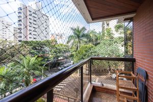 Image 4 - 924658