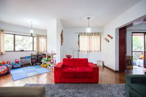Image 11 - 924658