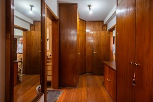 Image 31 - 924658