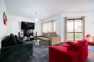 Image 9 - 924658