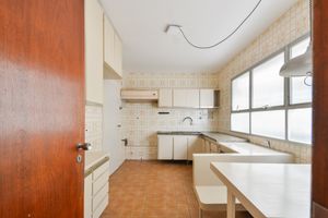 Image 20 - 924661