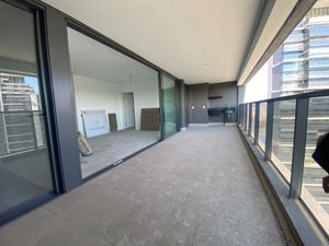 Image 4 - 924663