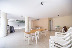 Image 42 - 924666