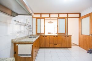 Image 34 - 924666