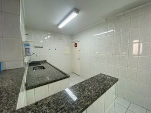 Image 27 - 924668