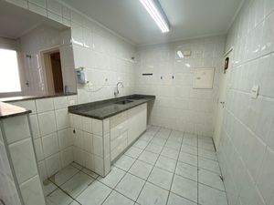 Image 23 - 924668