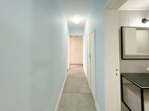 Image 6 - 924668